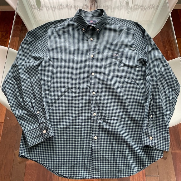 Vineyard Vines Classic FitTucker Shirt Button Down - Picture 1 of 7